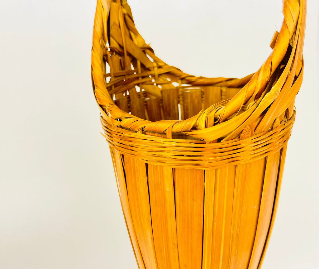 Product image for 'vintage 1970s tall wicker wine basket with pedestal base handle' (view 214769)