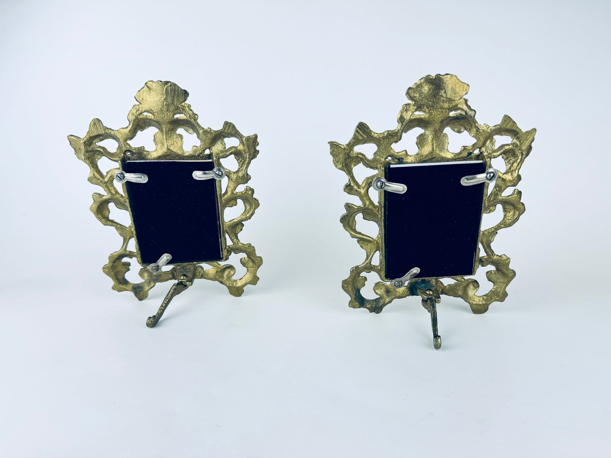 Product image for 'vintage ornate hollywood regency heavy solid brass tabletop frame 2 x 3 attractive aged metal patina sold separately' (view 2e8261)
