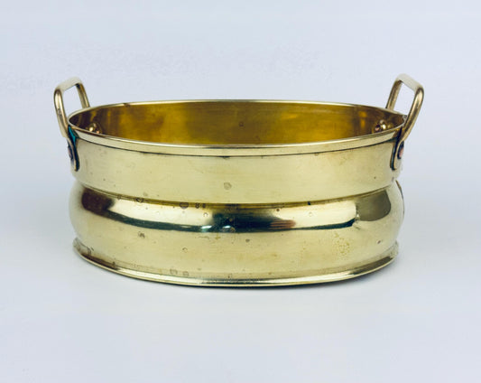 Product image for 'vintage brass oval handled planter' (view 1764c9)