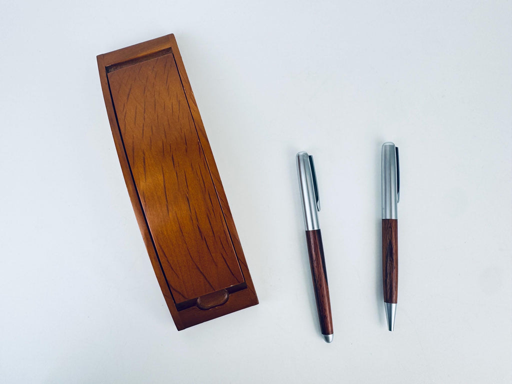 Product image for 'vintage 1980s faux wood pen pencil set classic executive gift' (view 5deaa9)