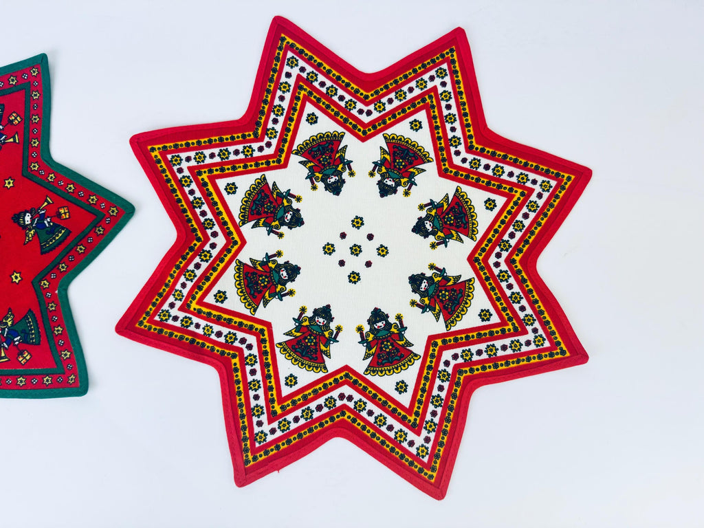 Product image for 'vintage kolf austria christmas doilies star shaped christmas tablescape set of two 2' (view 31cd11)