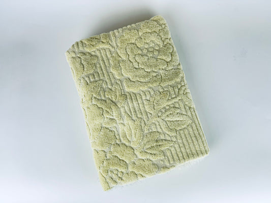 Product image for 'vintage pale yellow rose floral fringe bath shower towel cannon gold label made in usa' (view 301ef4)