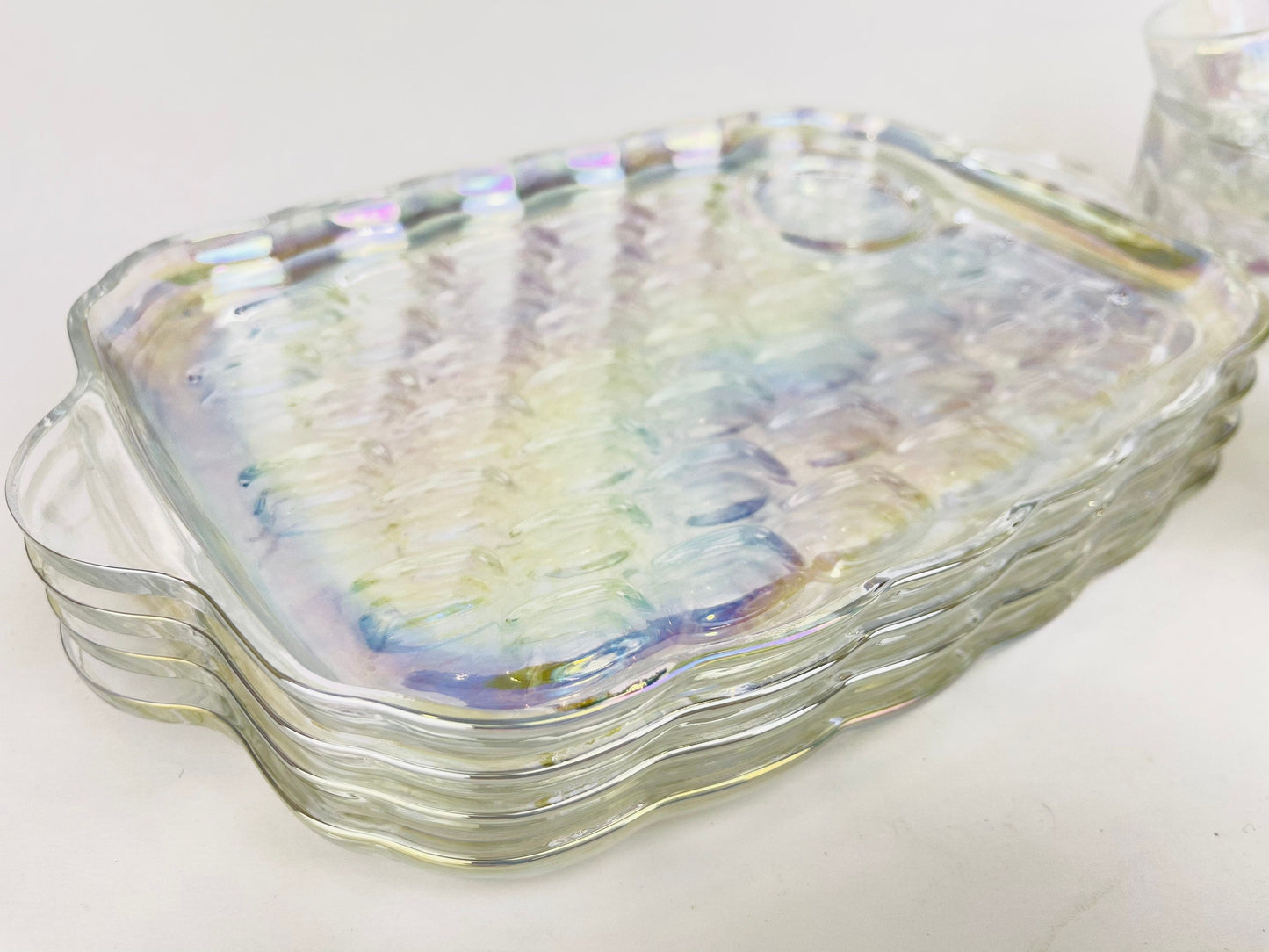Product image for 'vintage federal glass iridescent rainbow carnival glass luncheon snack plate cup set of four 4' (view 0d6cc3)