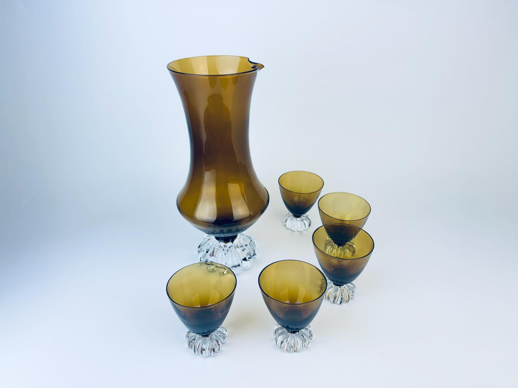Product image for 'vintage asada bo bergstrom cocktail glass barware set pitcher glasses made in sweden barware gift blown swedish art glass' (view e78a32)