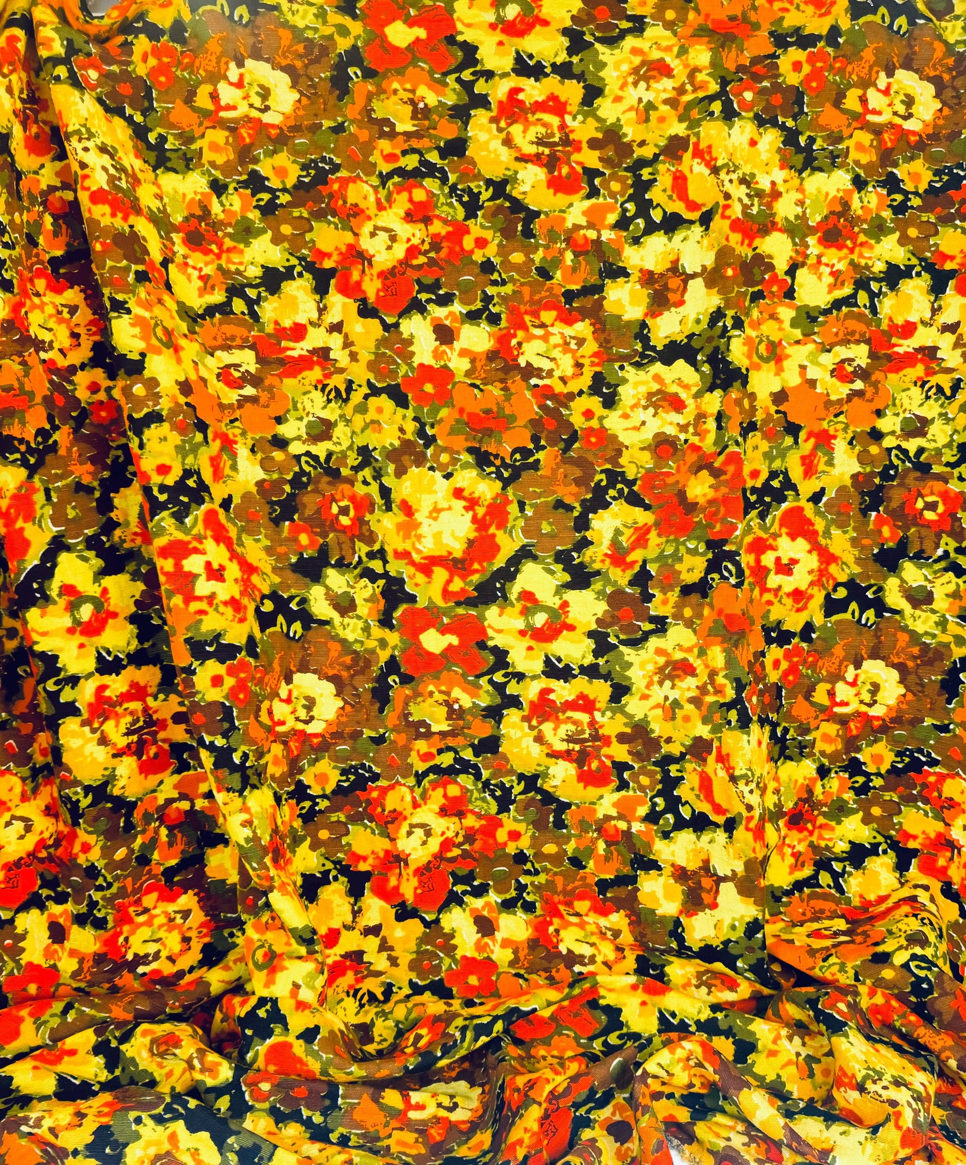 Product image for 'vintage bright abstract flower power print heavy upholstery fabric material cuts sold separately' (view 1b98e4)