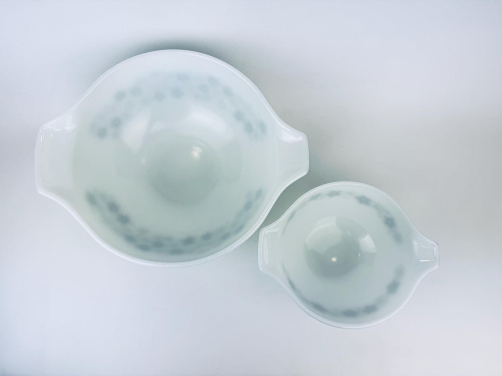 Product image for 'vintage spring blossom pyrex cinderella casserole bowls sold separately' (view e08421)