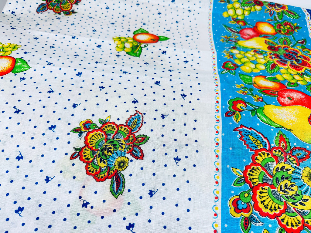 Product image for 'vintage blue white fruit floral summer rectangular tablecloth cotton polyester blend made in italy' (view 478be2)