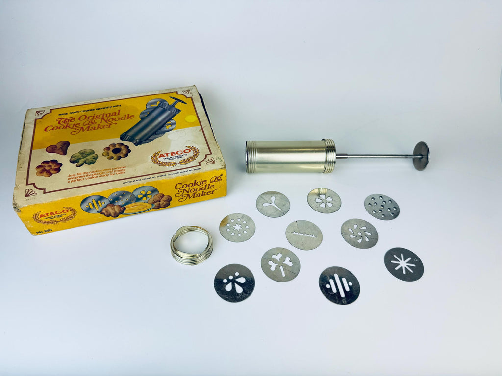 Product image for 'vintage ateco the original cookie noodle maker made in usa' (view b8e864)