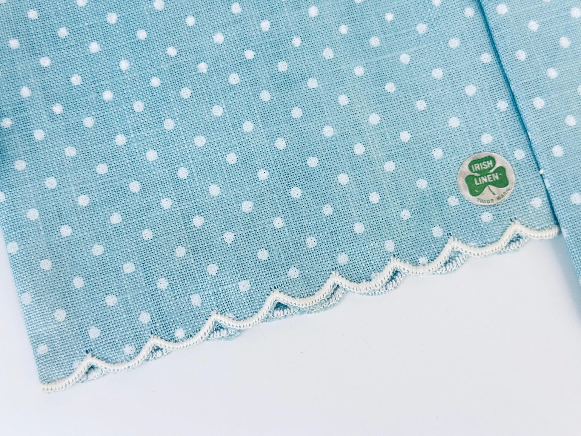 Product image for 'vintage irish linen set of 2 blue polka dot guest towels nos brown s shamrock linens' (view 1b33ea)