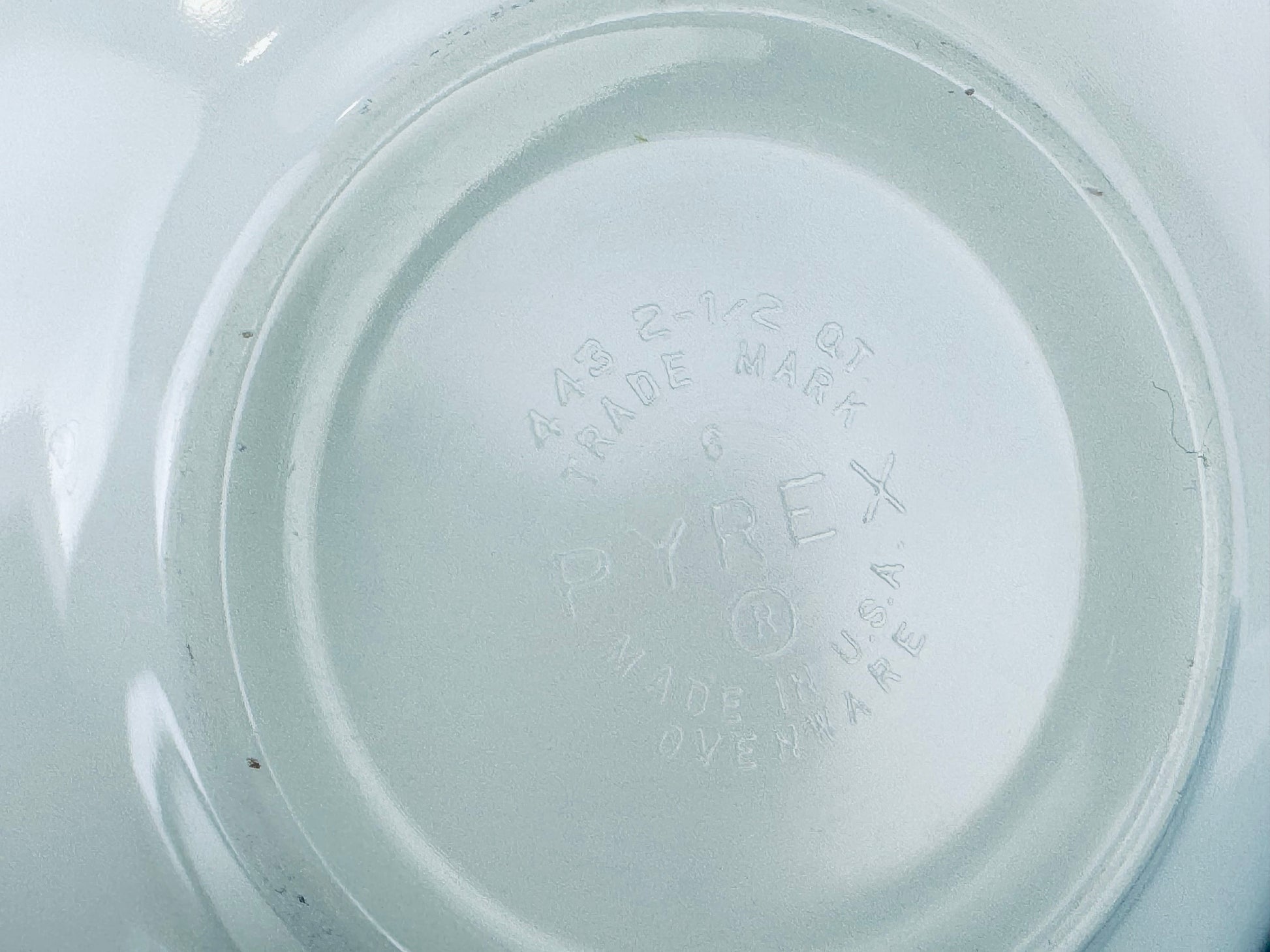 Product image for 'vintage snowflake blue garland pyrex cinderella mixing bowls sold separately' (view 61932b)