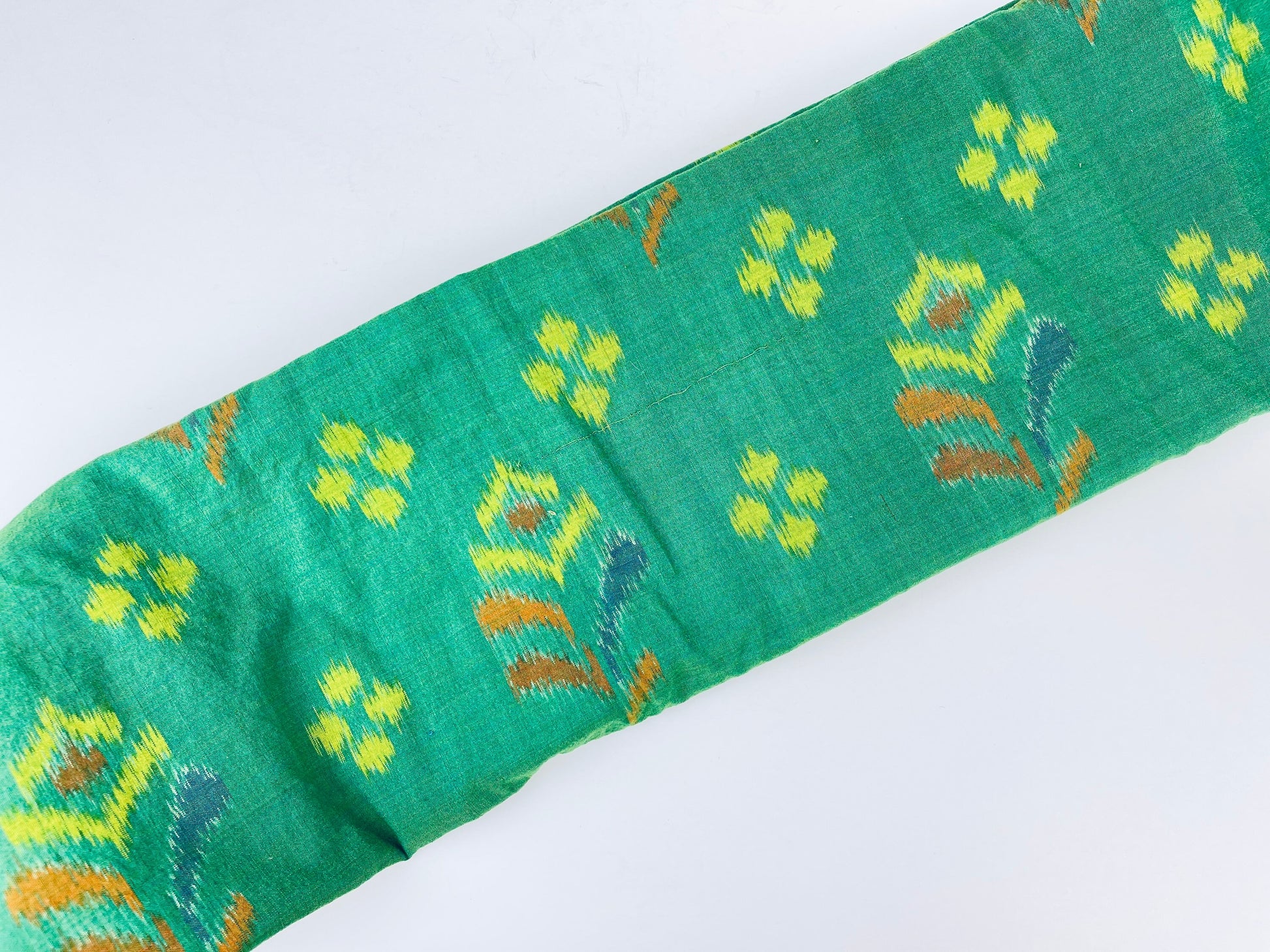 Product image for 'vintage green yellow brown geometric ikat cotton fabric 40 5 x 80' (view 599a18)