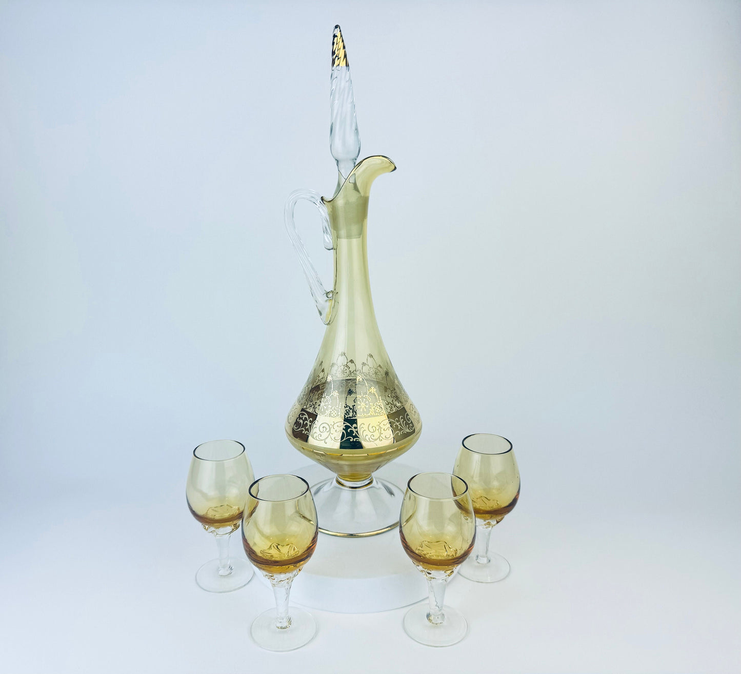 Product image for 'vintage amber gold crystal drink ware barware set decanter four 4 aperitif swirl pedestal glasses barware gift' (view 6f3482)