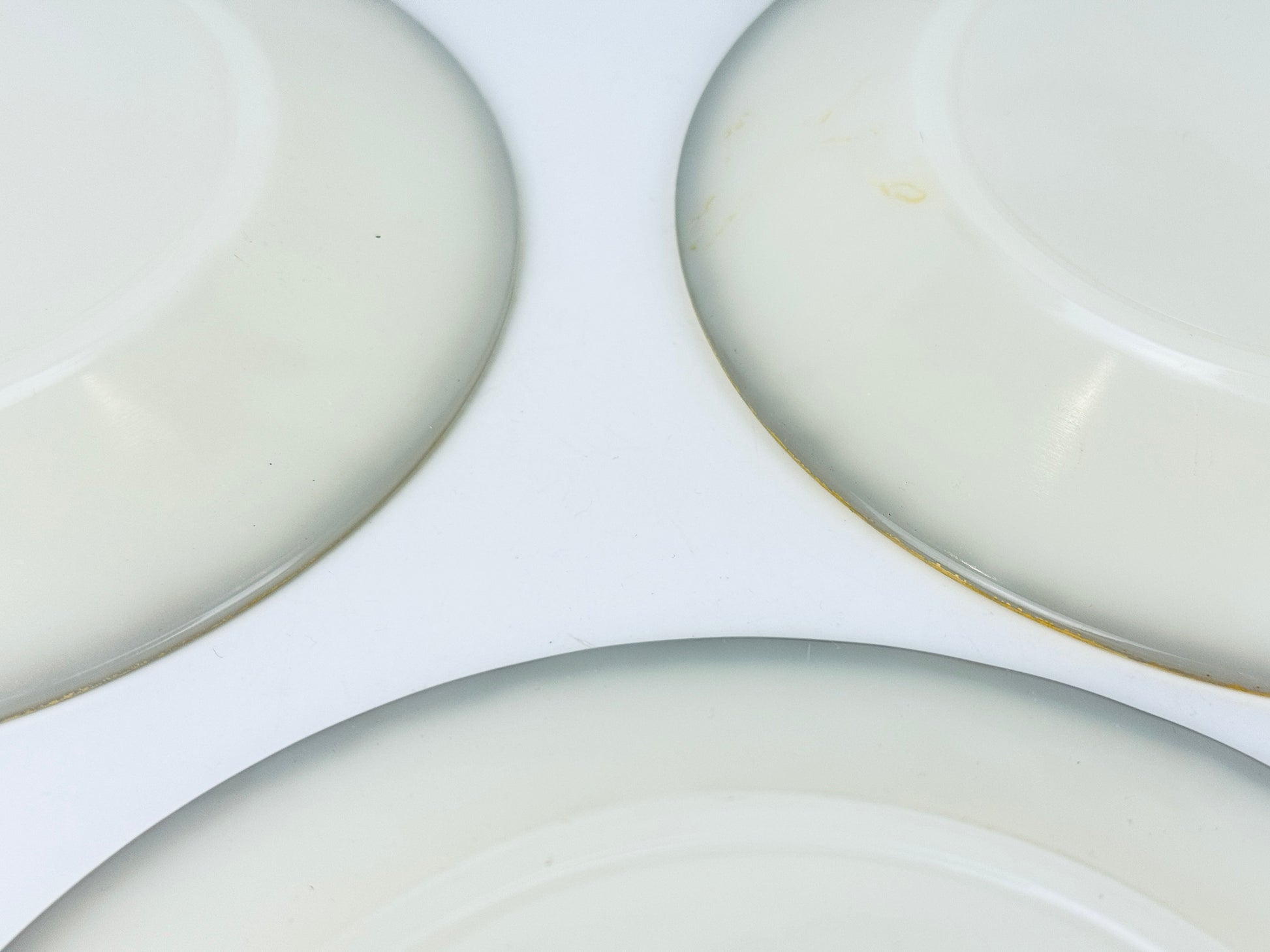 Product image for 'vintage fire king white gold gilt rim milk glass salad plates made in usa sold separately' (view 253883)