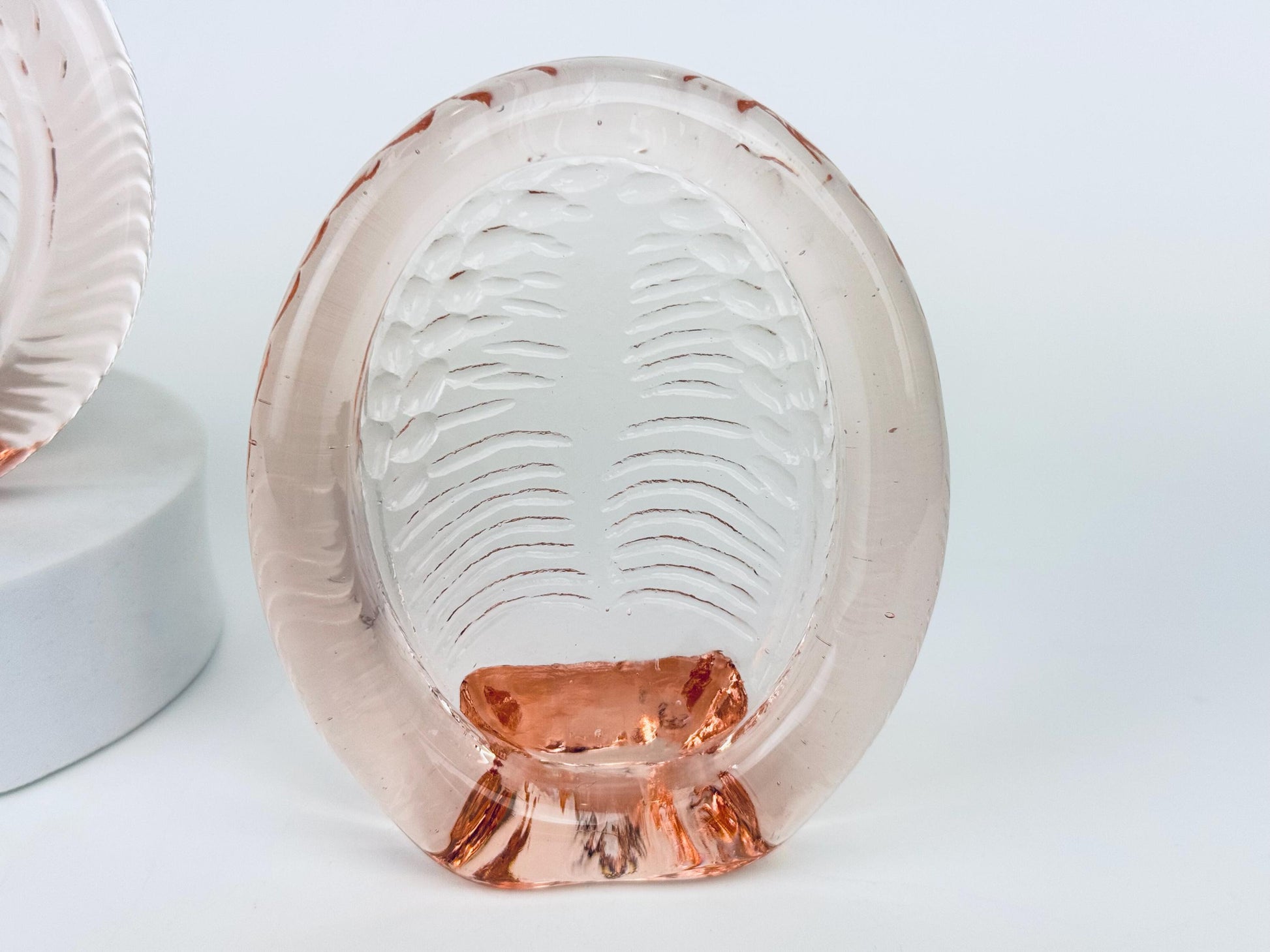 Product image for 'vintage pink glass picture frame oval or round 1980s 90s solid pressed glass vanity frame sold separately' (view af0f58)