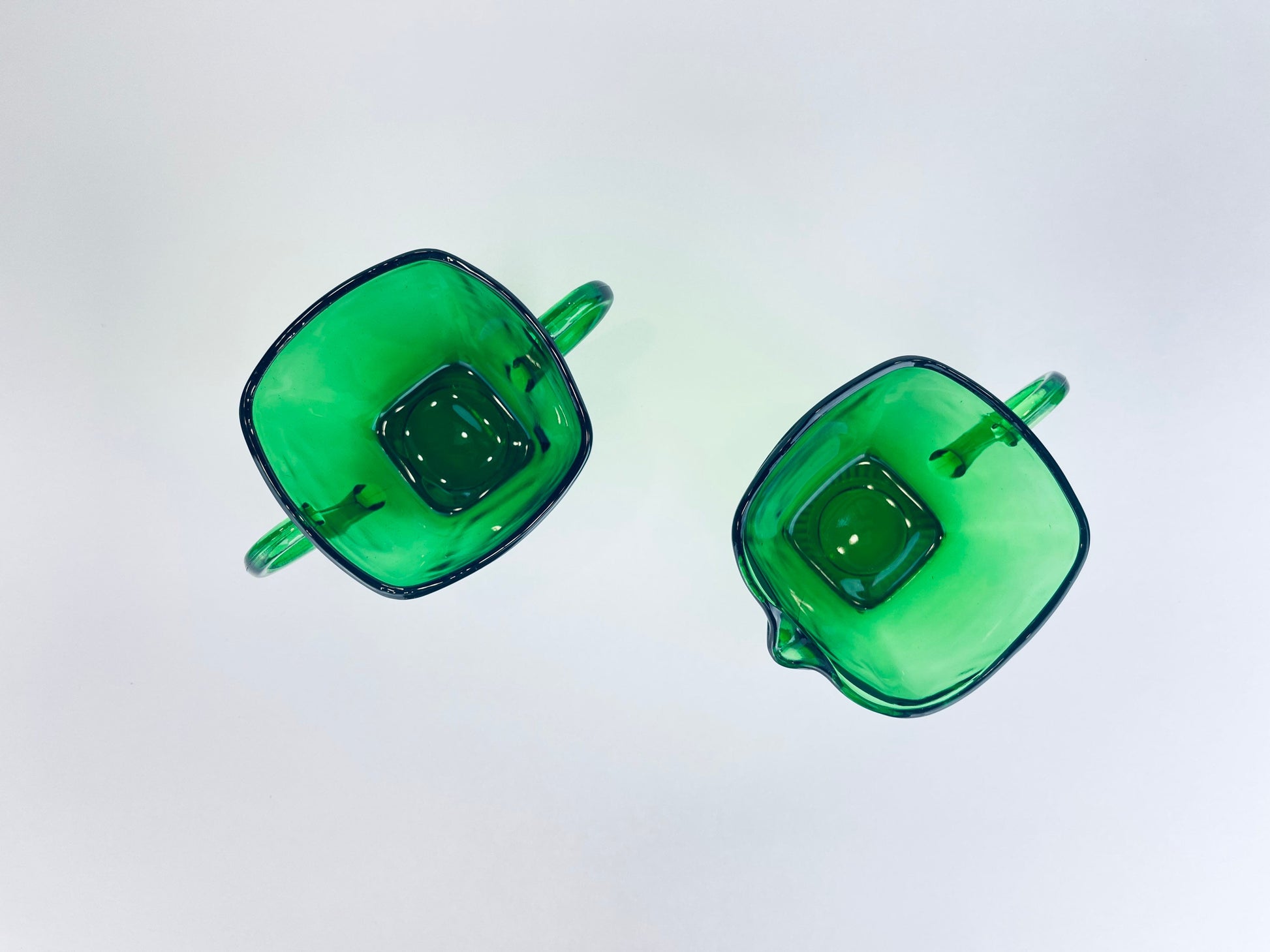 Product image for 'vintage anchor hocking emerald green glass cream sugar set' (view 4f245f)