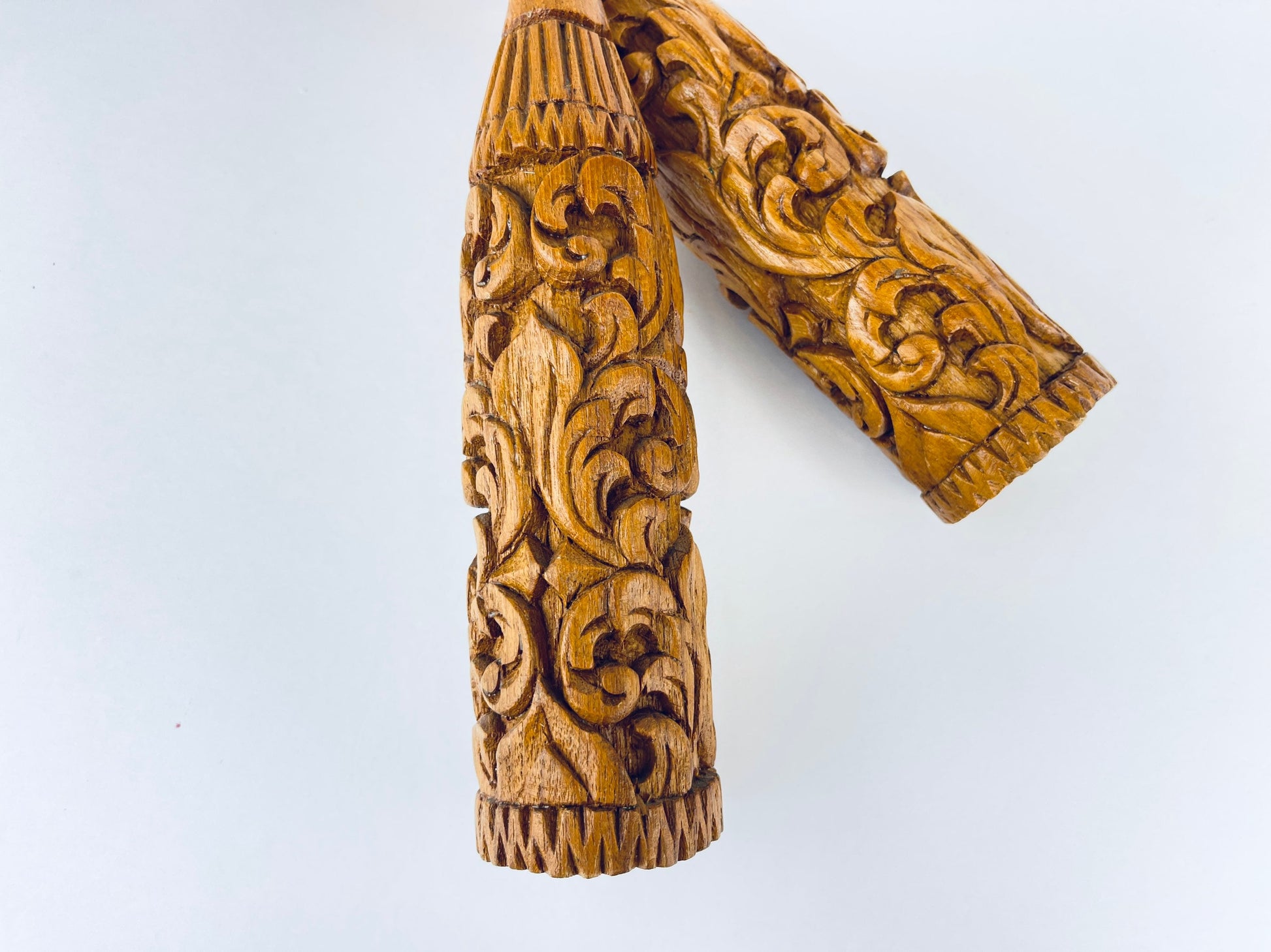 Product image for 'vintage 1970s hand carved wooden candlestick holders boho floral swirl pair' (view 3bb87c)