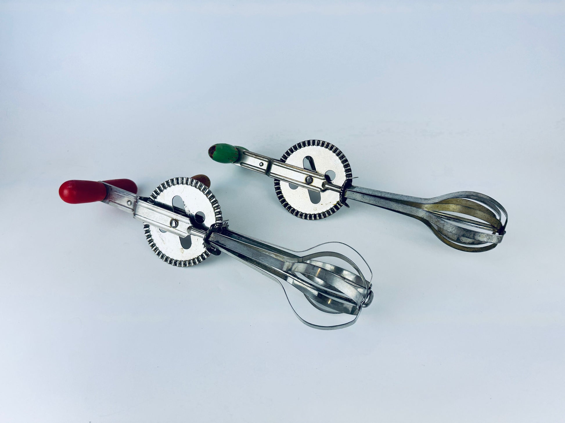 Product image for 'vintage a j metal red green wood manual double whisk high speed super center drive beater made in usa sold separately' (view b243f8)