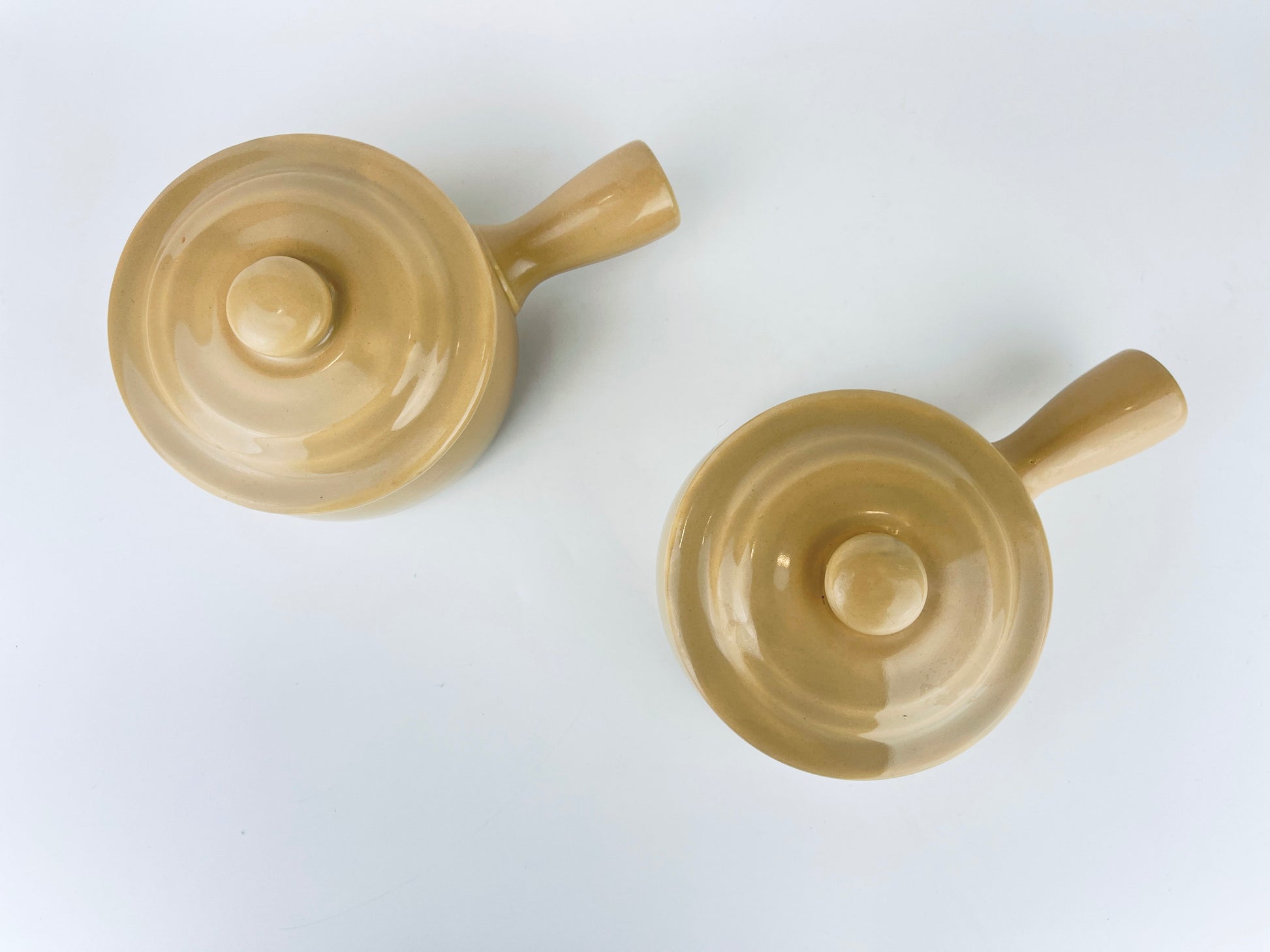 Product image for 'vintage beige ceramic handled soup bowls set of two 2 made in japan' (view f38699)