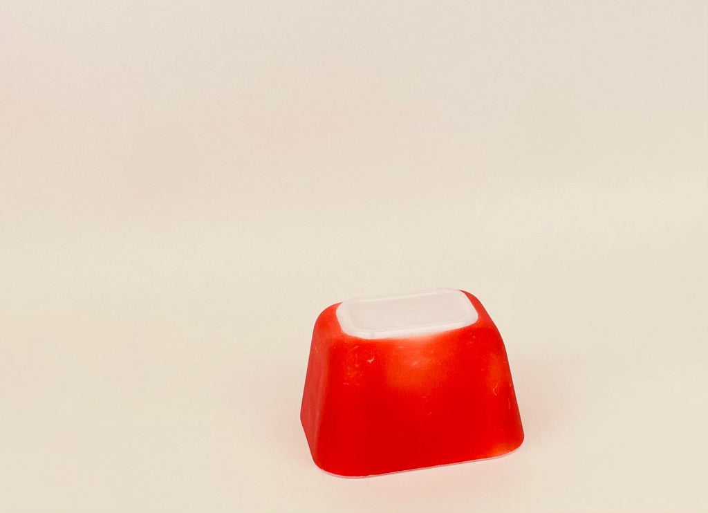 Product image for 'vintage small pyrex refrigerator fridgie dish primary red 501' (view 03f54f)