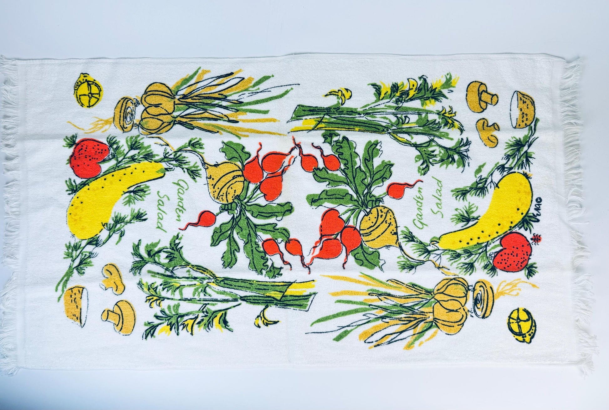 Product image for 'vintage vera garden salad kitchen vegetables hand towel apron made in usa by cannon items sold separately new old stock nos' (view b7258e)