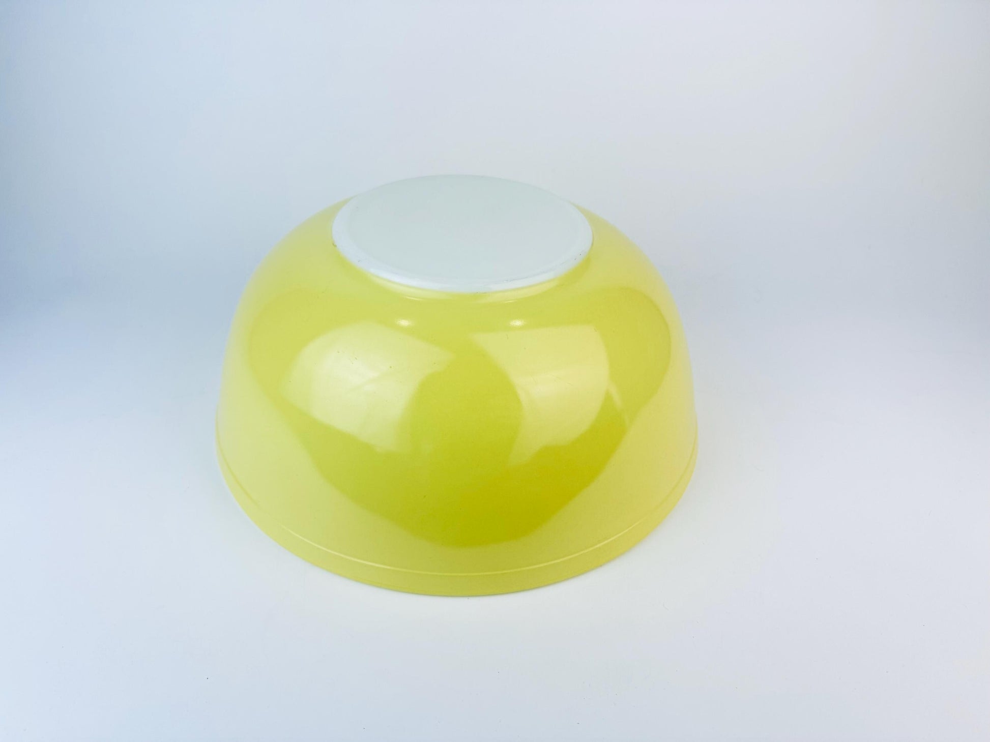 Product image for 'vintage pyrex primary colour yellow mixing bowl original colour bowl' (view e79bdb)