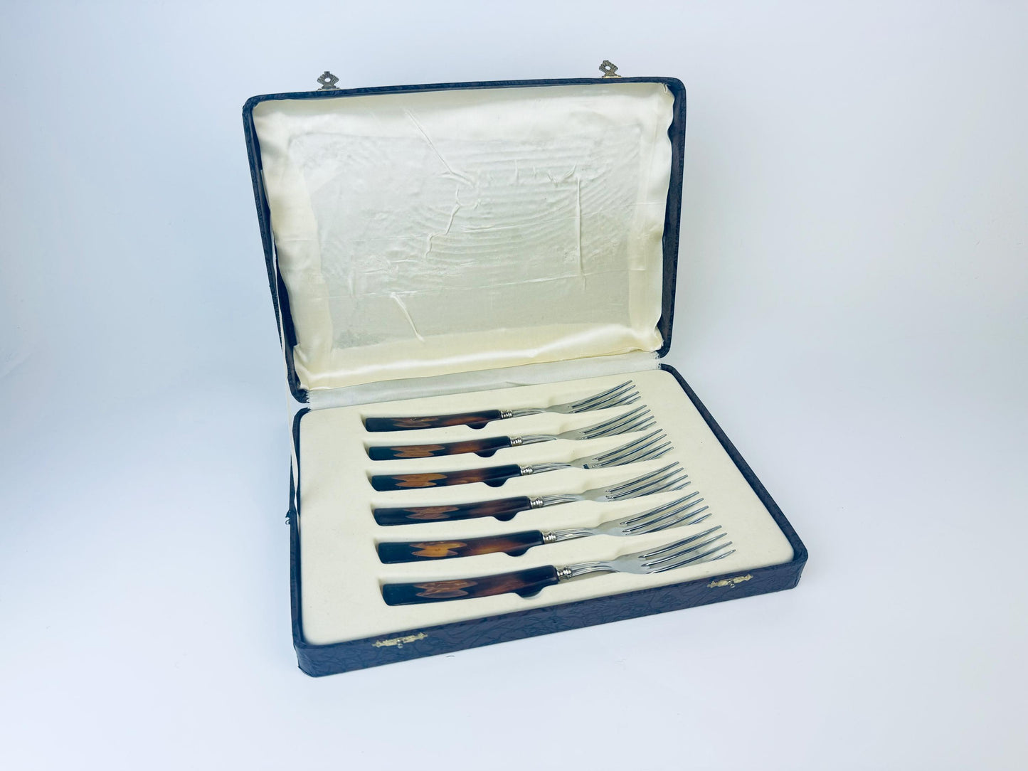 Product image for 'vintage gh glo hill fork set stainless steel bakelite handle set set of six 6' (view bc51c5)