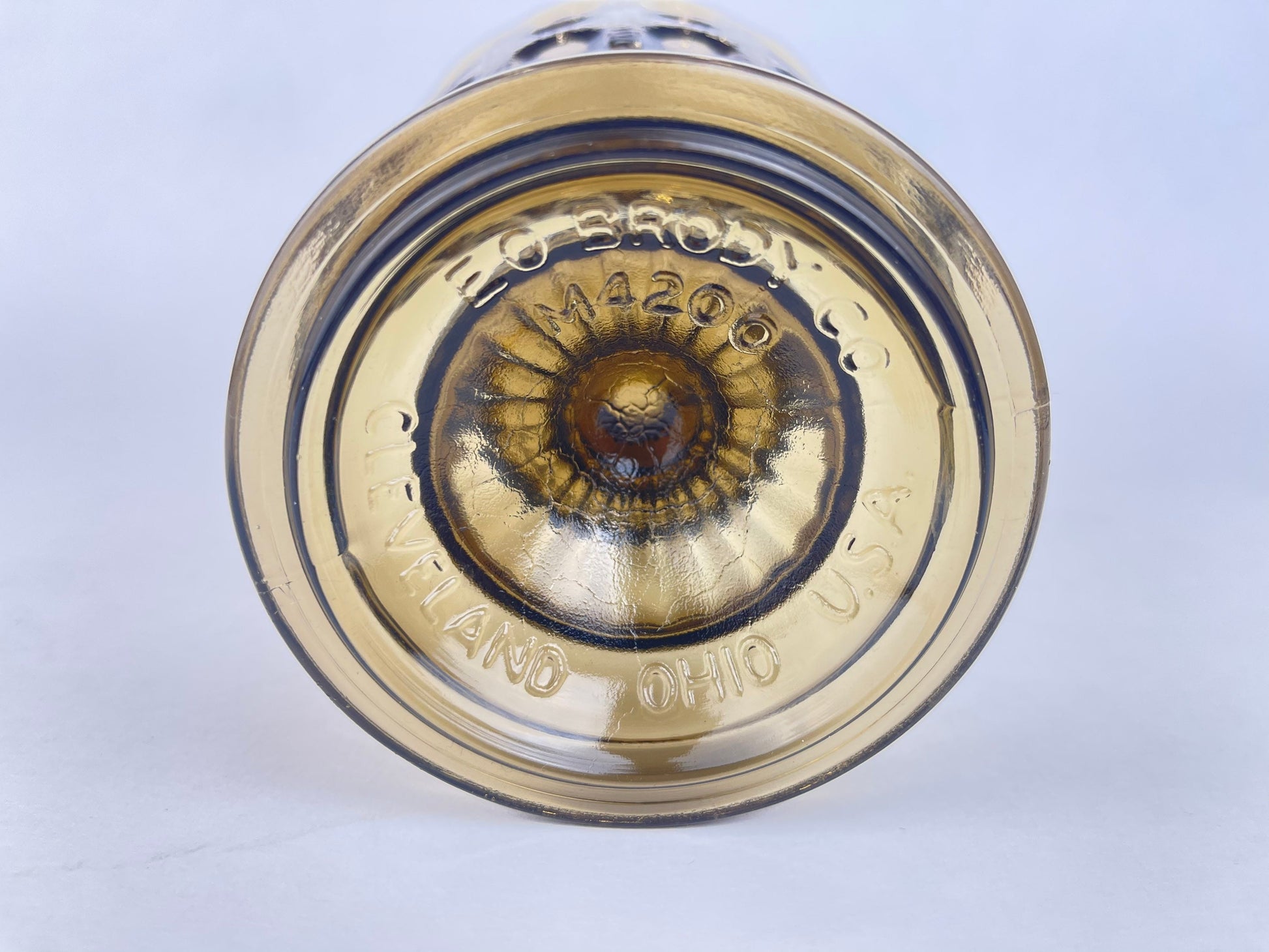 Product image for 'vintage smokey brown thumbprint glass vase planter made by e o brody co m420' (view e26dbe)