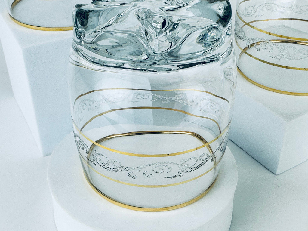 Product image for 'vintage frosted swirl gold striped low ball glasses set of four 4' (view ebb284)