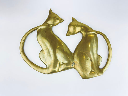 Product image for 'vintage 1960s mid century brass cat wall art gold patina decorative accent' (view ecfc62)