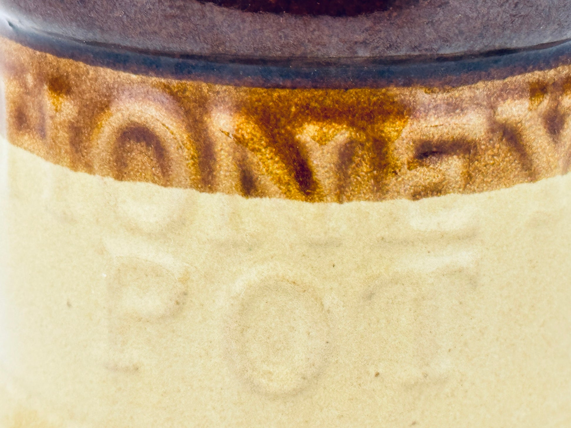 Product image for 'vintage glazed ceramic honey pot holder wooden honey dipper' (view d70e19)