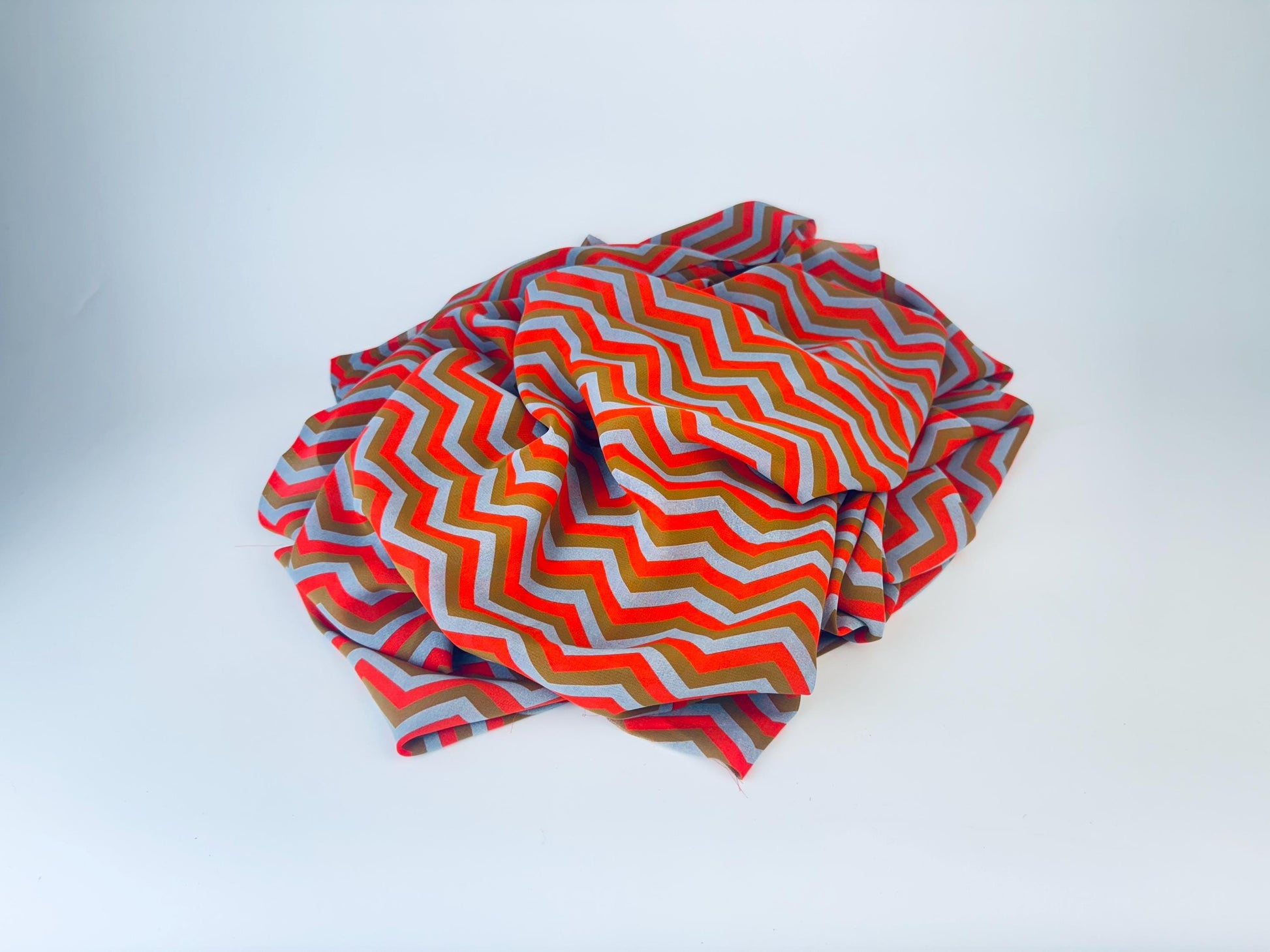 Product image for 'vintage orange brown grey semi sheer chevron print polyester fabric 45 x 62' (view c720da)