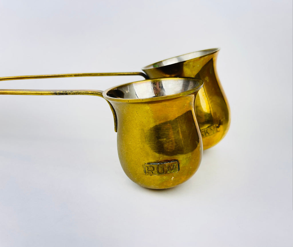 Product image for 'vintage brass spirit measures for the sophisticated bar timeless elegance' (view 5bf2b0)