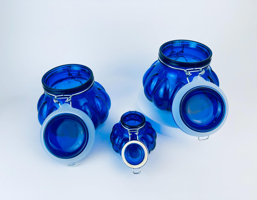 Product image for 'vintage round cobalt blue bubble glass clasp container jars sold separately' (view ee831d)