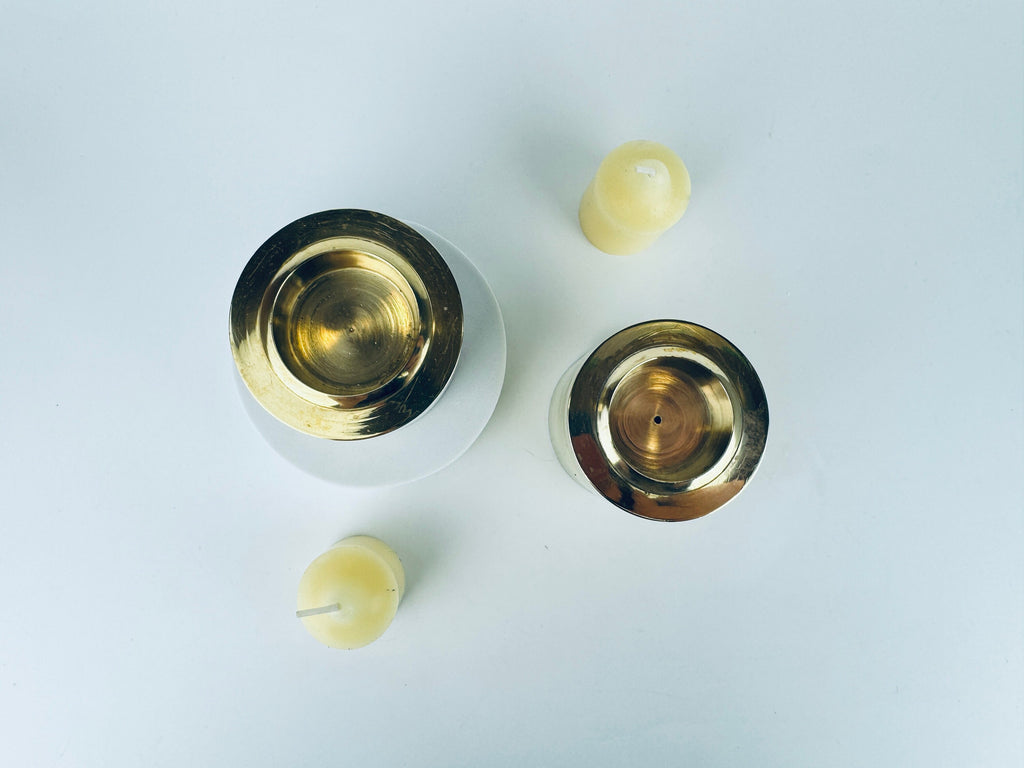 Product image for 'vintage brass votive tea light candle holder set set of two 2 attractive aged metal patina' (view e392e7)