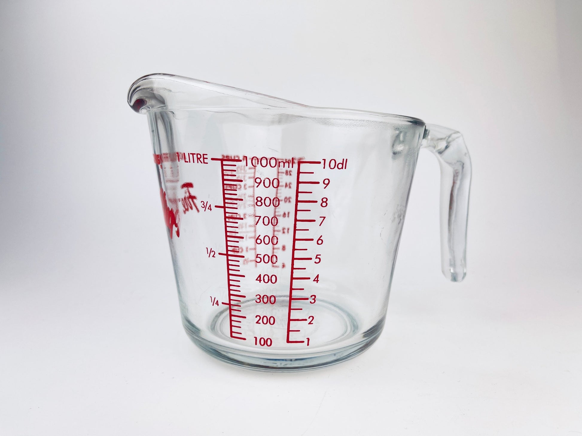Product image for 'vintage pyrex glass measuring cup 4 cups 32 oz metric imperial system 699' (view 691ddd)