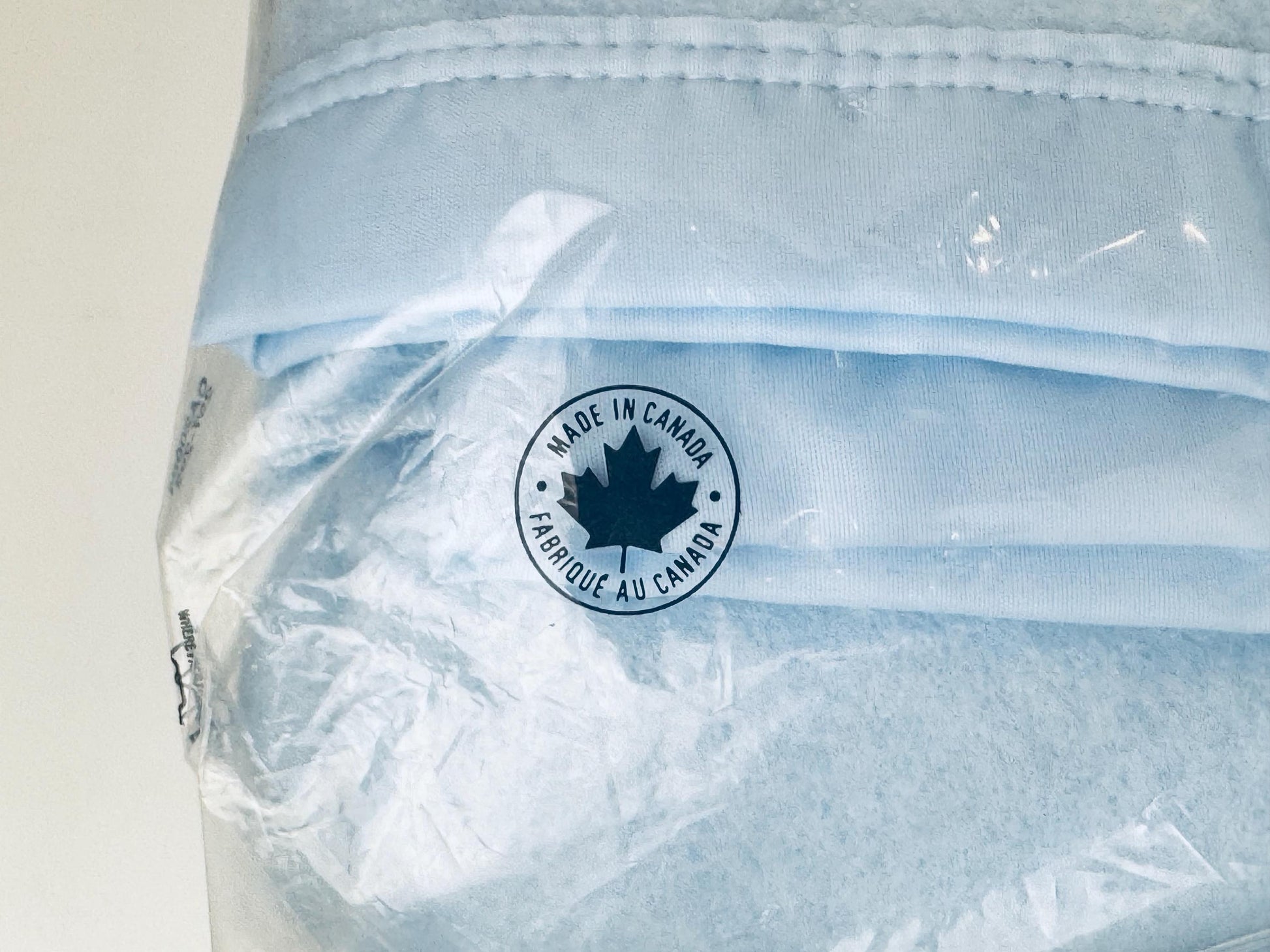 Product image for 'vintage arctic blue twin blanket satin ribbon trim new old stock nos made in canada by esmond' (view ae782c)