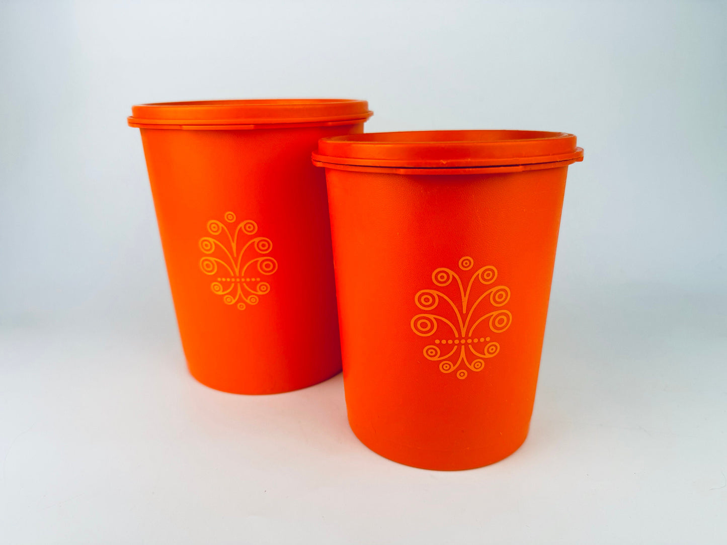 Product image for 'vintage harvest orange plastic tupperware countertop servalier container maxi canisters set of two 2' (view 0cfdf2)