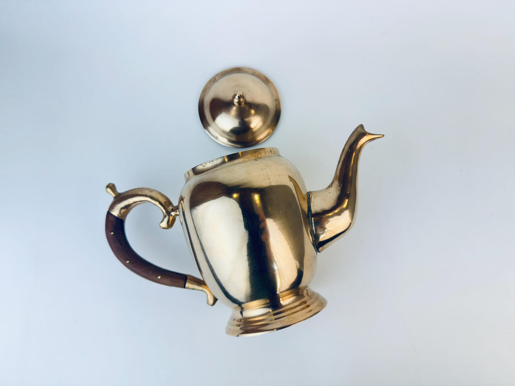 Product image for 'vintage solid brass wood handle teapot kettle' (view 2afc42)