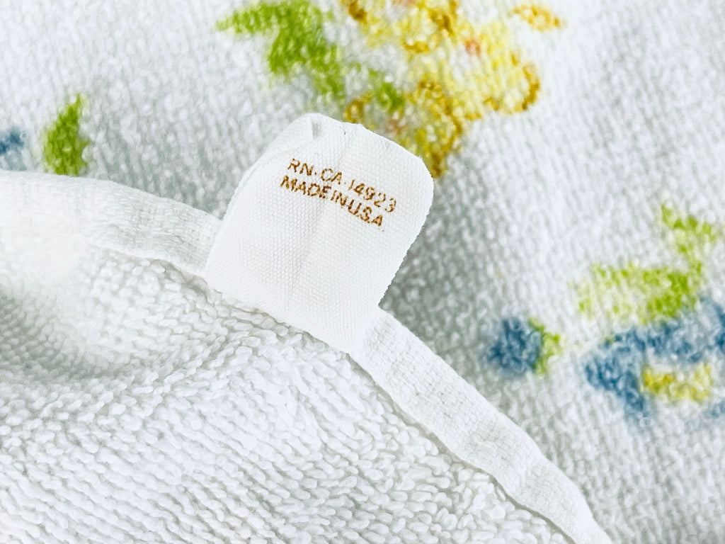 Product image for 'vintage floral fringe hand towel 100 cotton loop yarn made in usa' (view 932e2a)