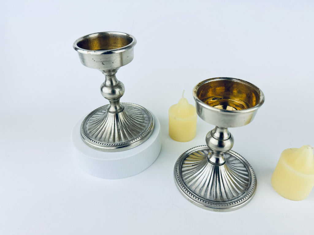 Product image for 'vintage silver solid brass votive candle holders set of two 2 made in india' (view 3b3a25)