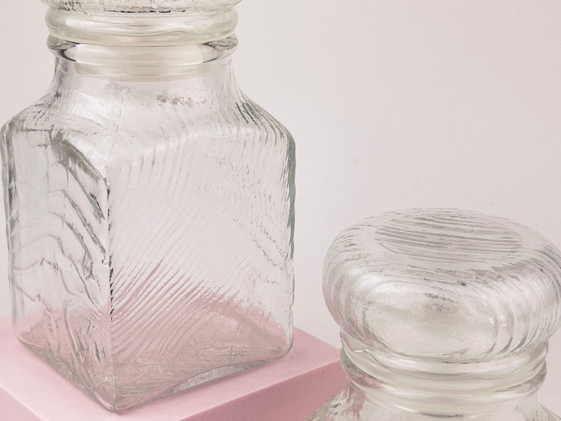 Product image for 'vintage 1970s airtight glass jars with faux wood grain lids set of 2' (view cc1f7d)