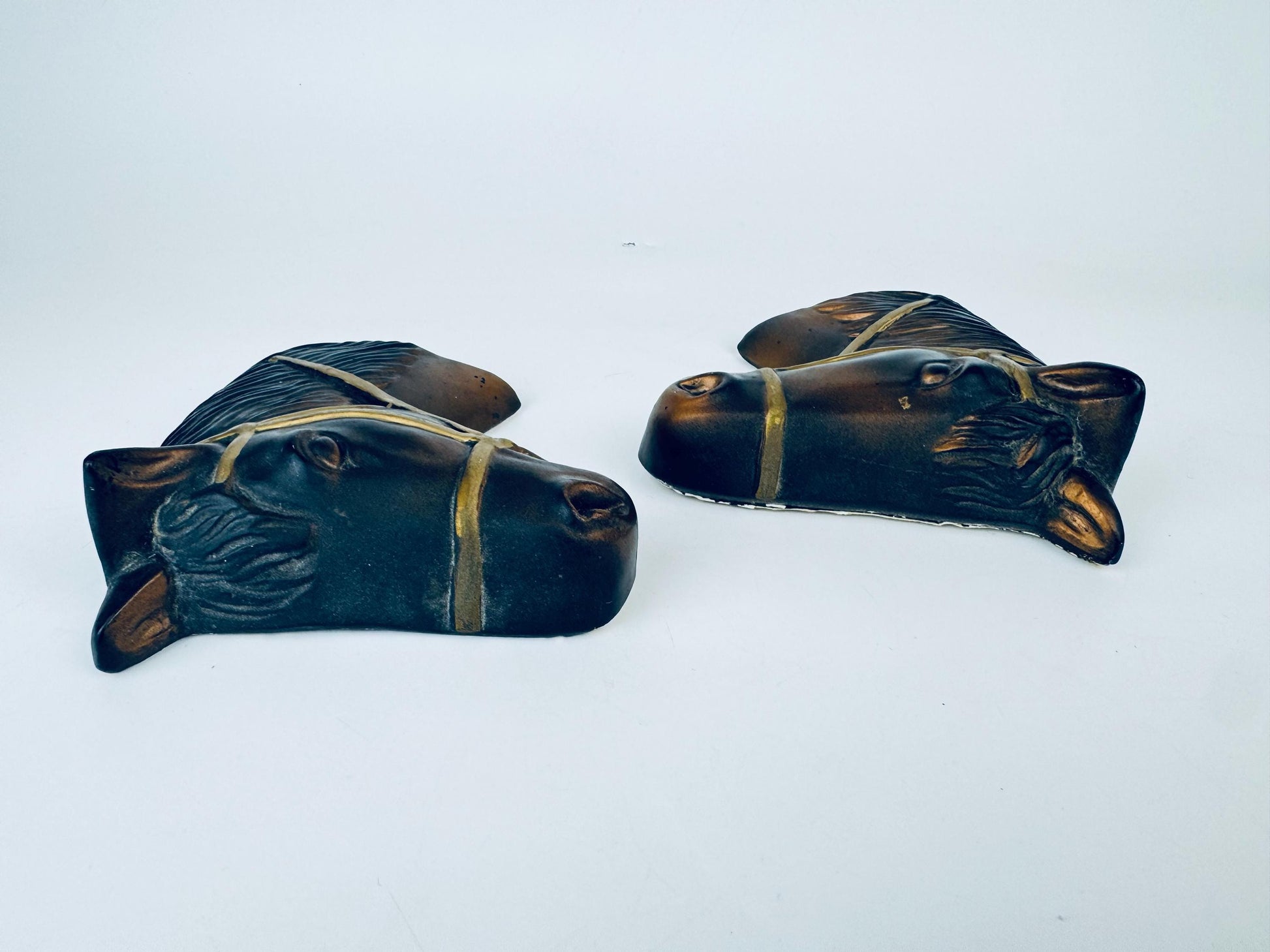 Product image for 'vintage chalkware horse wall hangings equestrian farmhouse decor' (view 756fa9)
