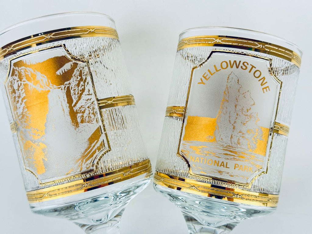 Product image for 'vintage culver tyrol 22 kt gold yellowstone national park souvenir pedestal glasses set of two 2' (view 791a4e)