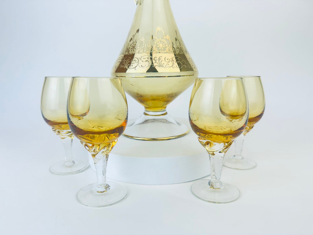 Product image for 'vintage amber gold crystal drink ware barware set decanter four 4 aperitif swirl pedestal glasses barware gift' (view 0c39ad)