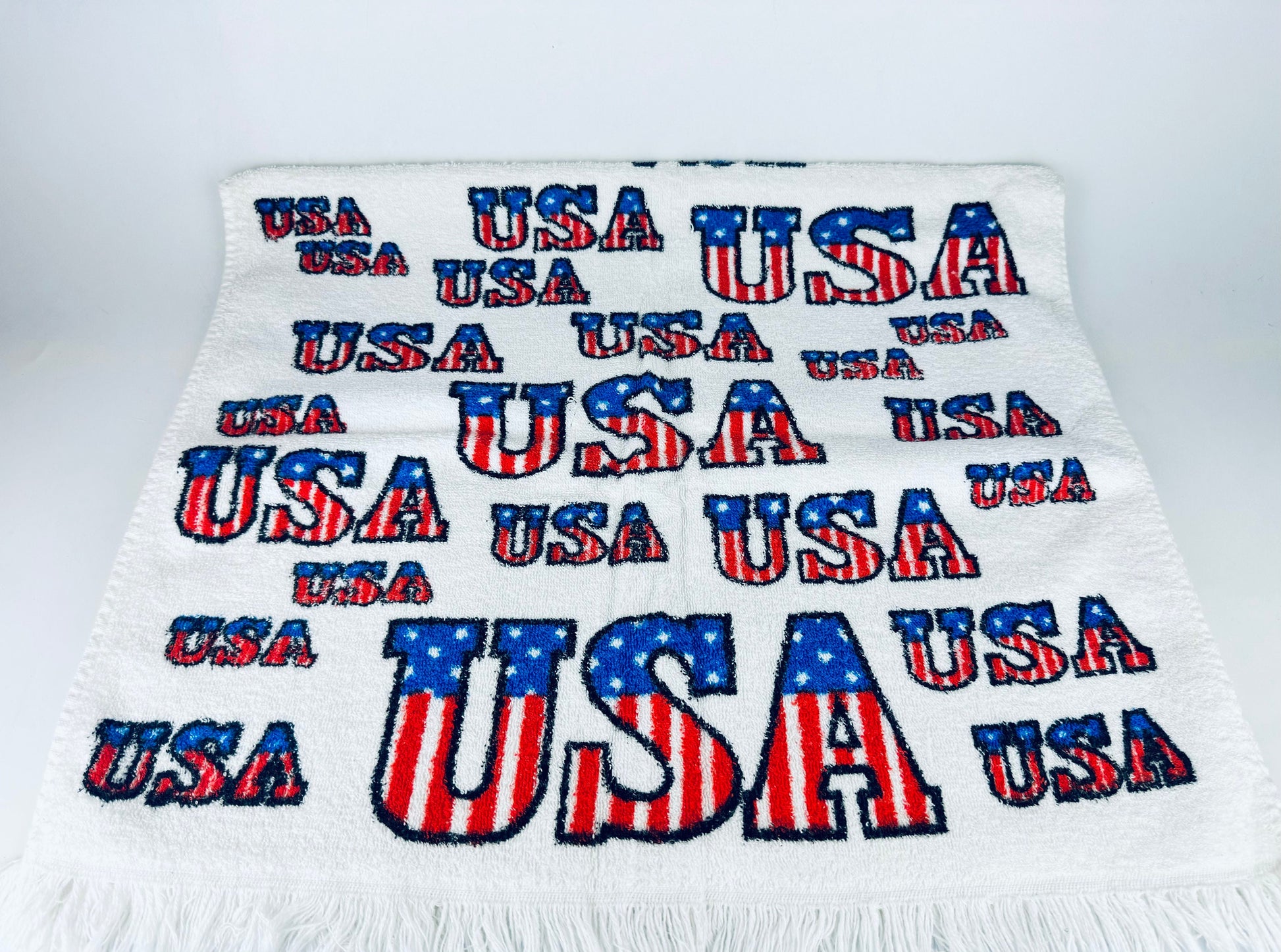 Product image for 'vintage usa cannon bath fringe towel made in usa all cotton new old stock nos' (view e59211)