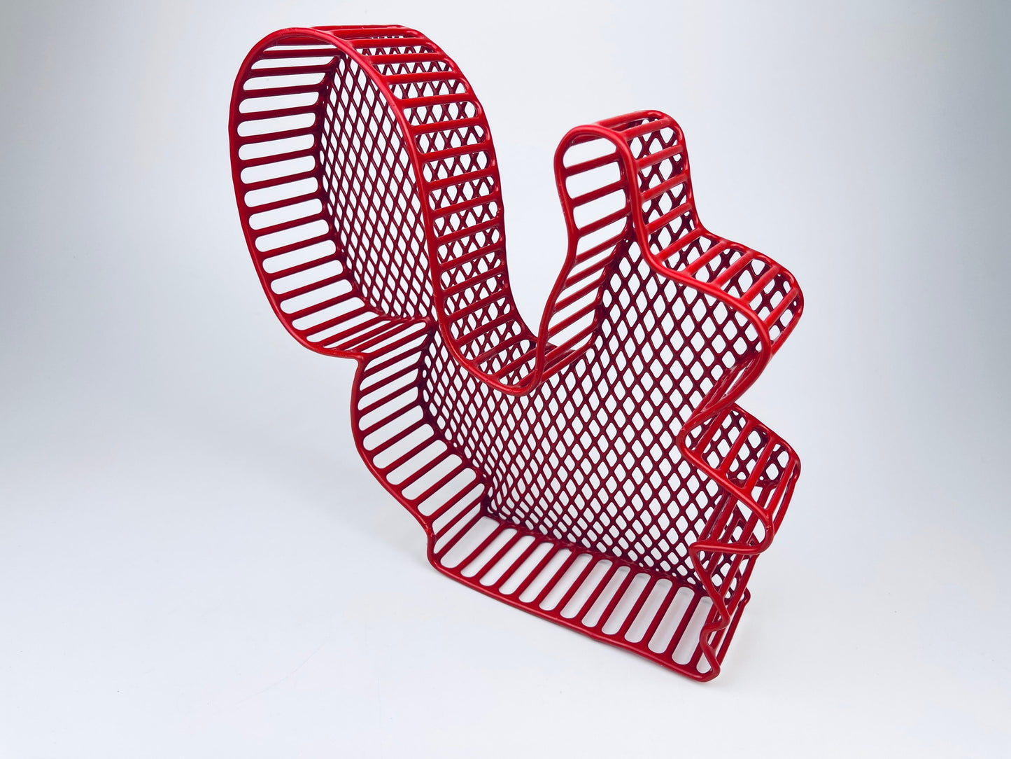 Product image for 'vintage red wire squirrel basket mid century wall or desk organizer' (view e19ec4)