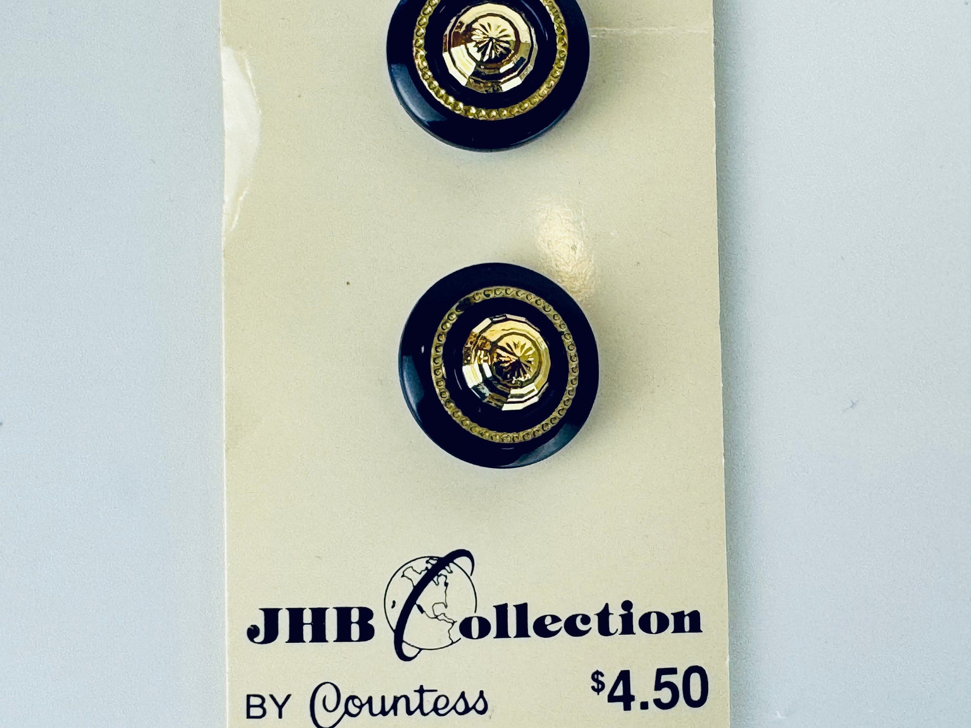 Product image for 'vintage jhb collection by countess black gold plastic metal button packs packs sold separately' (view 43ec68)