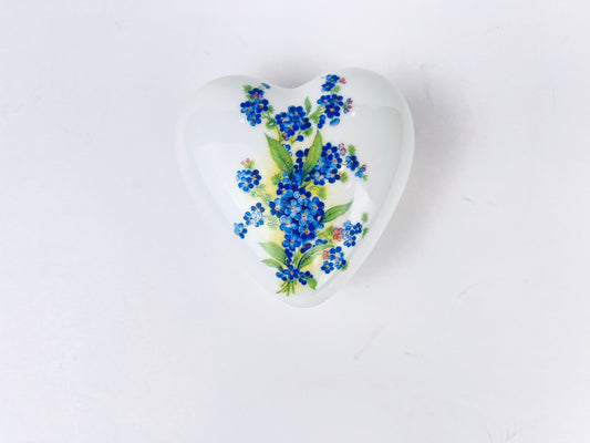 Product image for 'vintage ceramic heart ring dish trinket jar floral front pattern 24 k gold made in western germany bavaria' (view e29042)