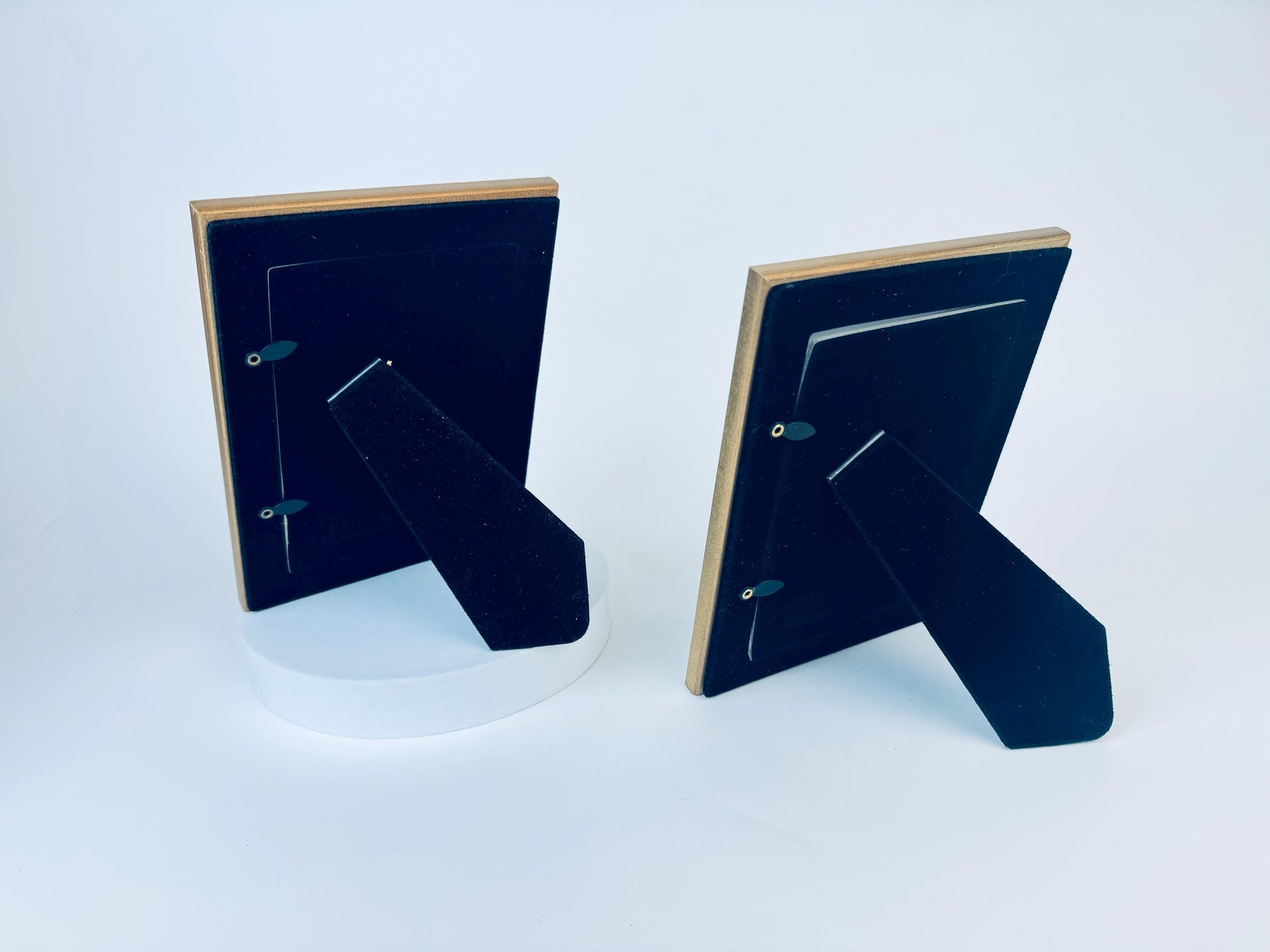 Product image for 'vintage floral rose painted gold solid wood tabletop picture frames 4 x 6 sold separately' (view ac99ba)