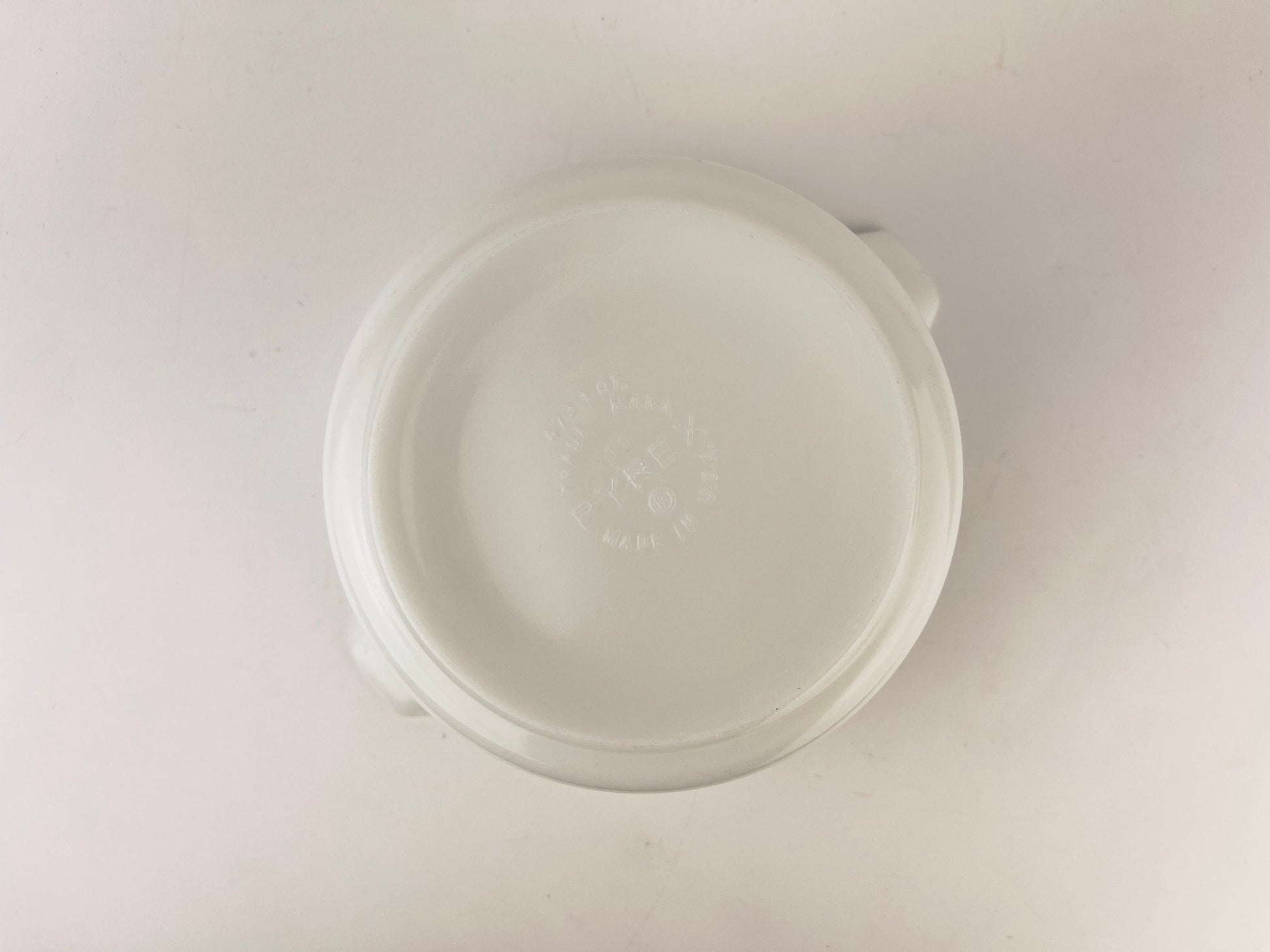 Product image for 'vintage town country pyrex casserole dish 473 1 qt brown point star design' (view f511e7)